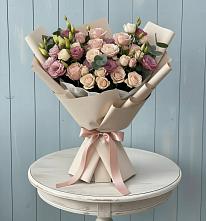 Букет цветов из:  Розы и Лизиантусы в Бакунино