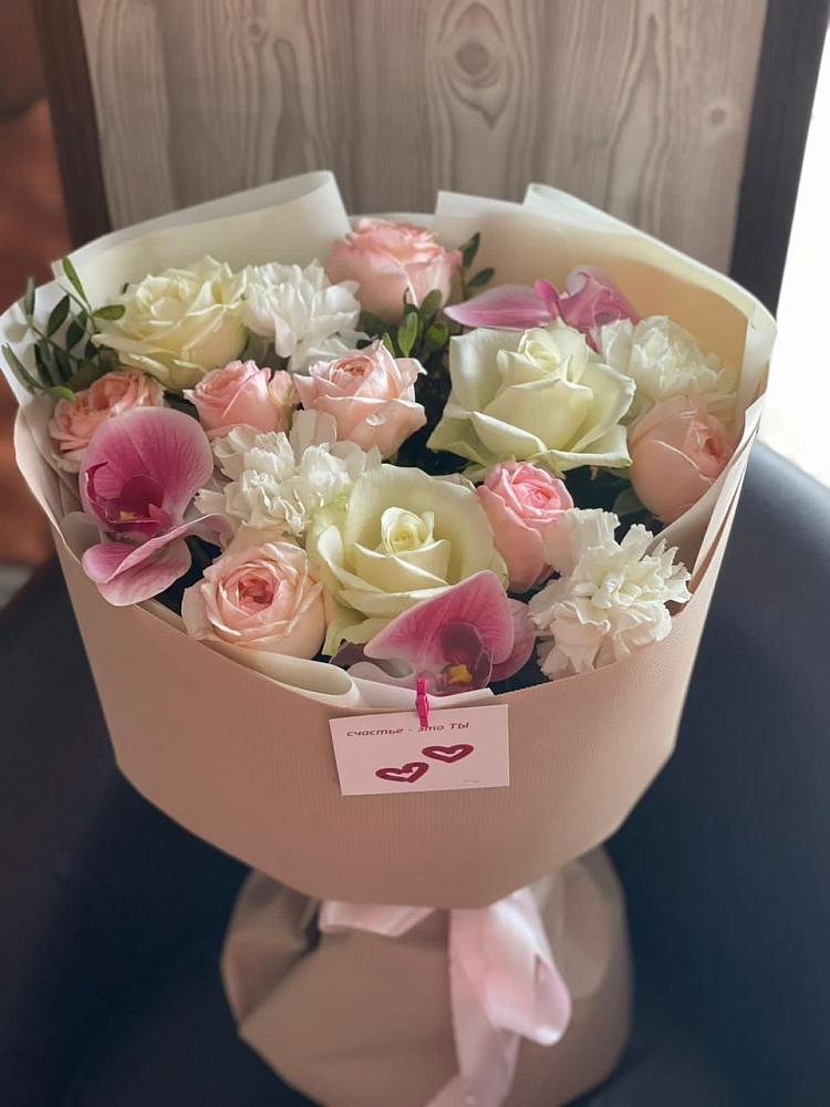 Букет цветов из: Орхидеи, Розы и Гвоздики в Бакунино