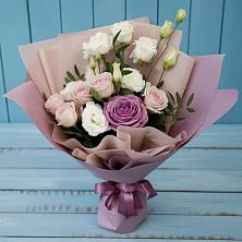 Букет цветов из:  Розы и Лизиантусы в Бакунино