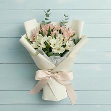 Букет цветов из:  Альстромерии в Бакунино
