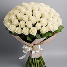 Букет 101 беля роза Белоснежка в Бакунино