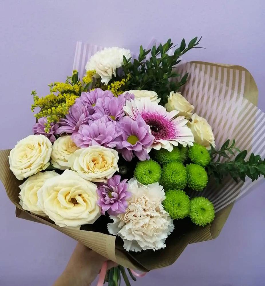 Букет цветов из: Хризантемы, Розы, Гвоздики и Герберы в Бакунино