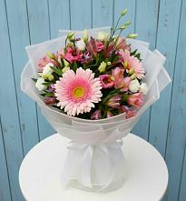 Букет цветов из:  Герберы, Альстромерии и Лизиантусы в Бакунино