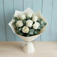 Букет Белые розы в Эвкалипте в Бакунино