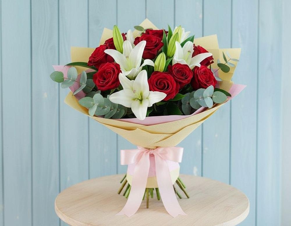 Букет цветов из: Лилии и Розы в Бакунино